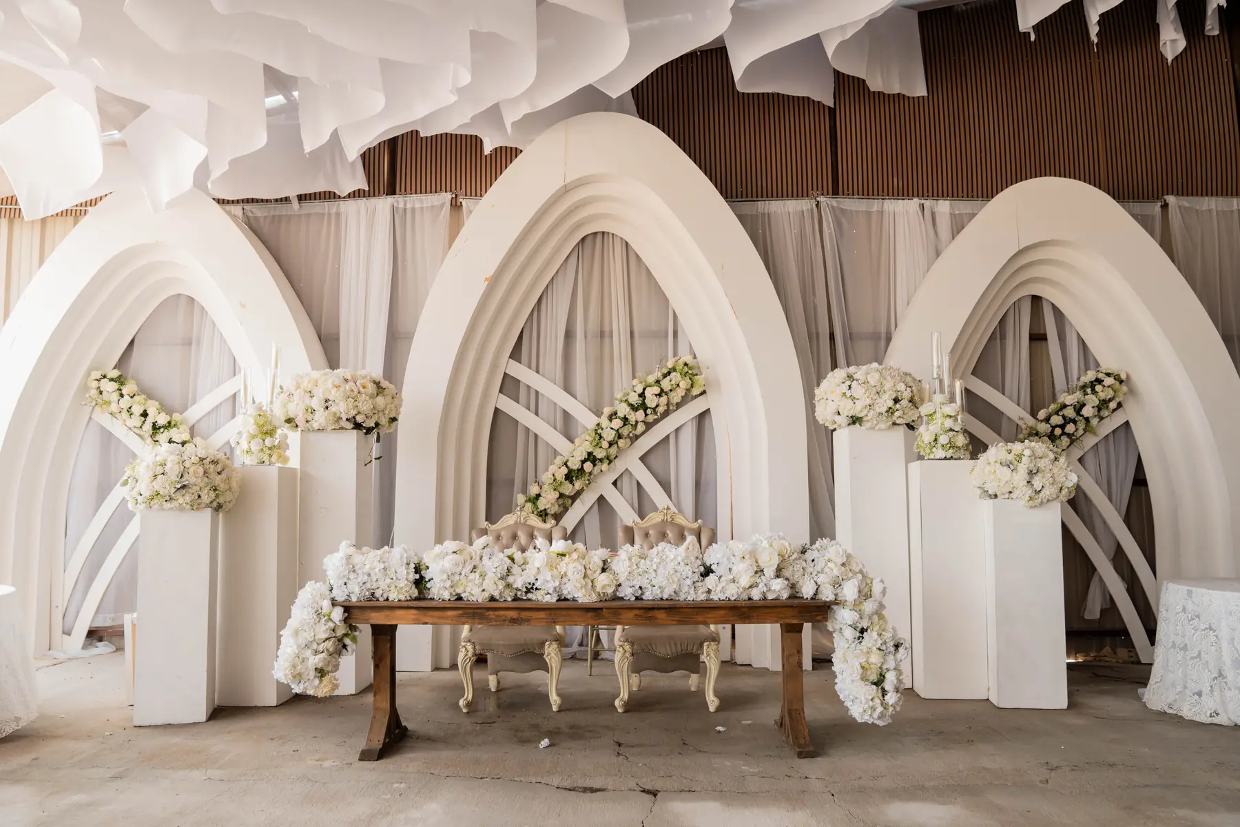 Wedding sweetheart table at Imperial Event Center 2